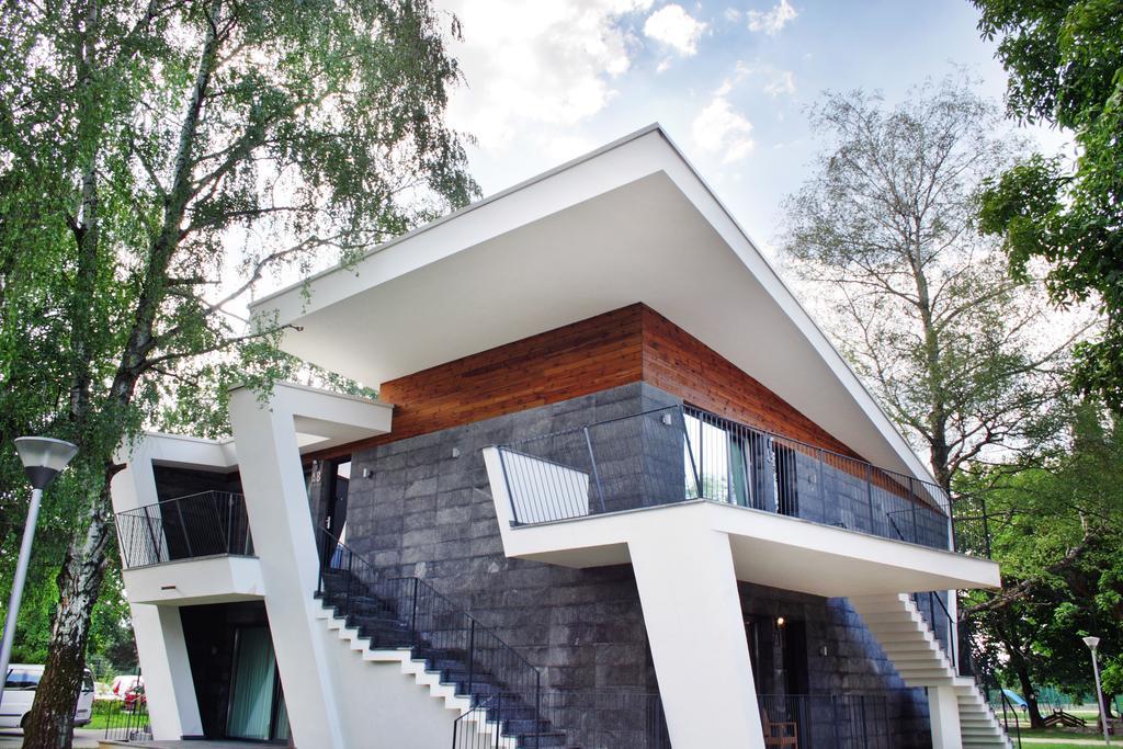 Villas And Apartments Oaza อิลิดชา ภายนอก รูปภาพ
